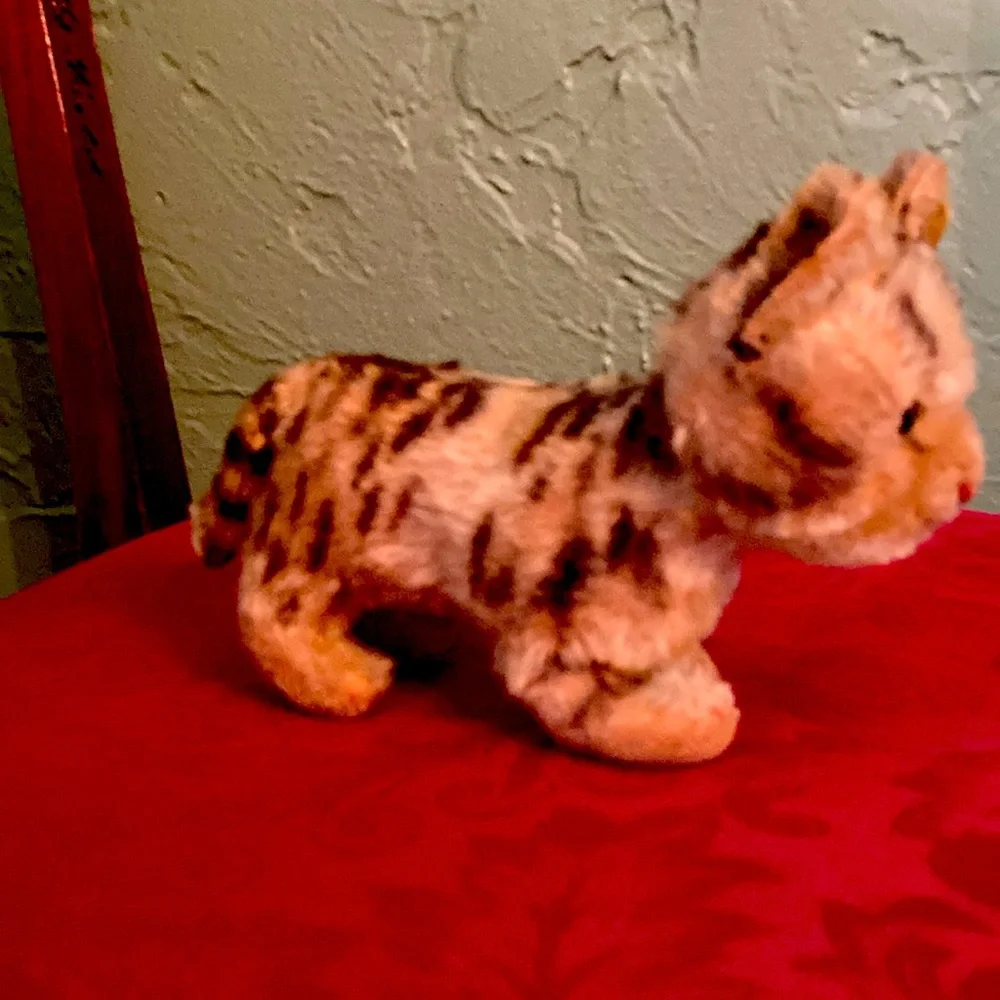 Rare vintage Steiff Plush - Brown and Tan green eyes